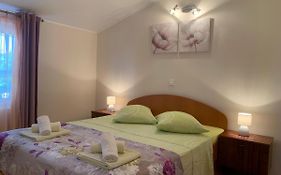 Apartments Iva